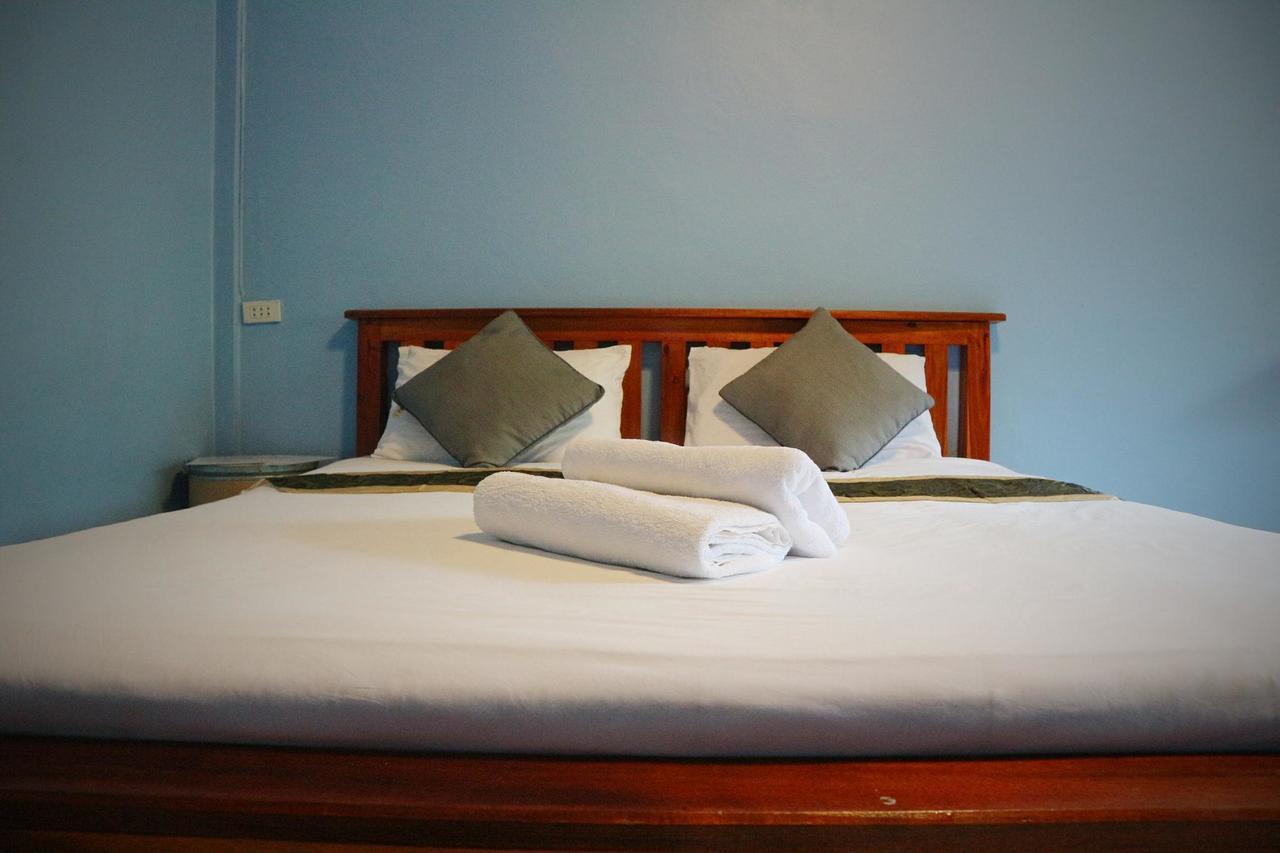 Marina Hut Guest House Ko Lanta Eksteriør billede