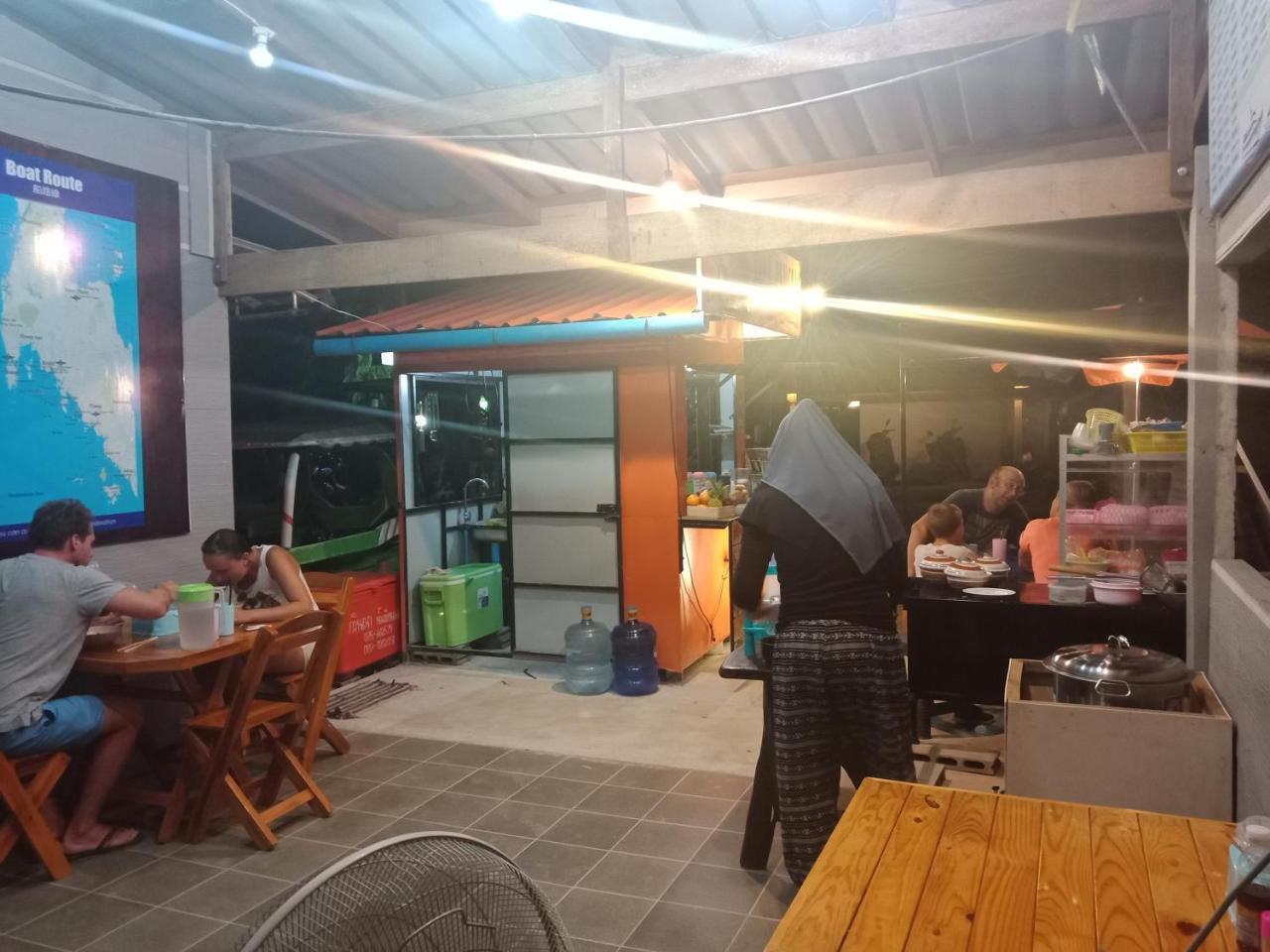 Marina Hut Guest House Ko Lanta Eksteriør billede